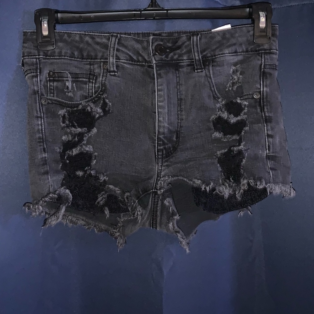 american eagle black shorts